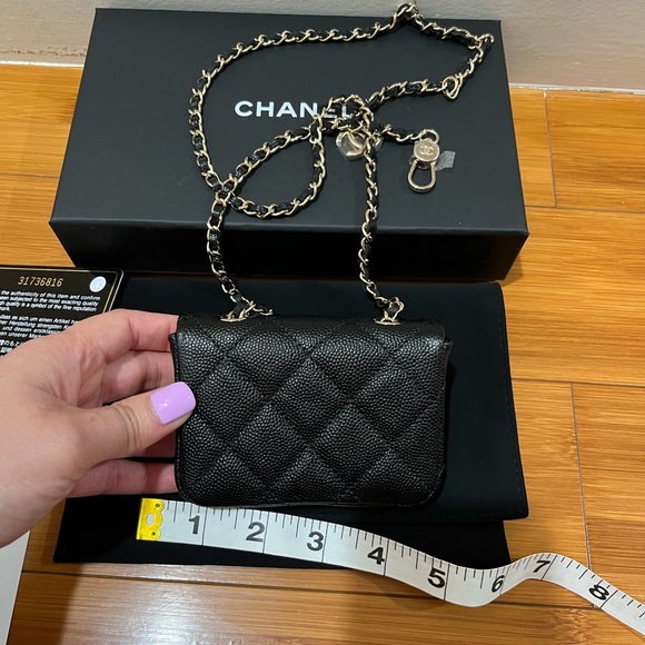 ❌SOLD❌Chanel belt/ waist bag - Picture 2 of 7